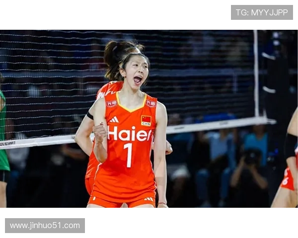 中国女排连胜强敌提前锁定晋级席位彰显团队精神与顽强拼搏风貌