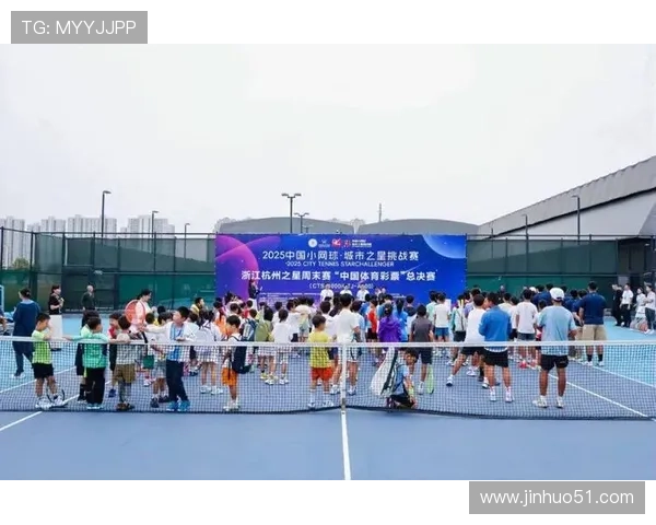 网球赛事激烈对决 新星崛起挑战老将 未来之星逐渐崭露头角