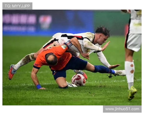 新赛季焦点之战上演夺冠热门激烈对决全面引爆全国球迷热情高潮